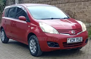 Nissan Note 2010 Red