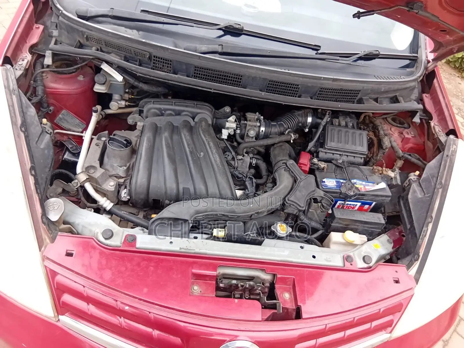Nissan Note 2010 Red