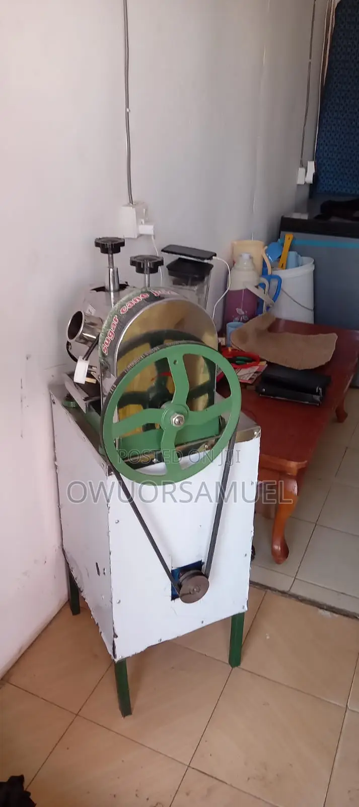 Sugarcane Juice Extractor