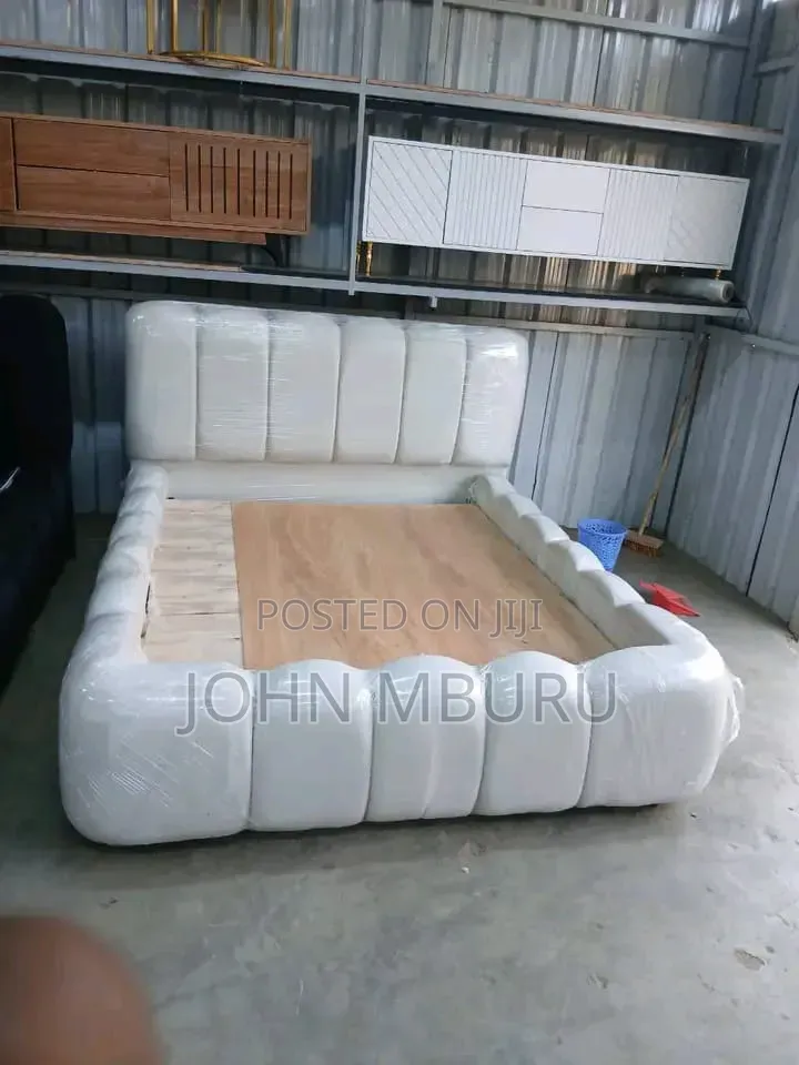 Chester Bed Pure White 5*6