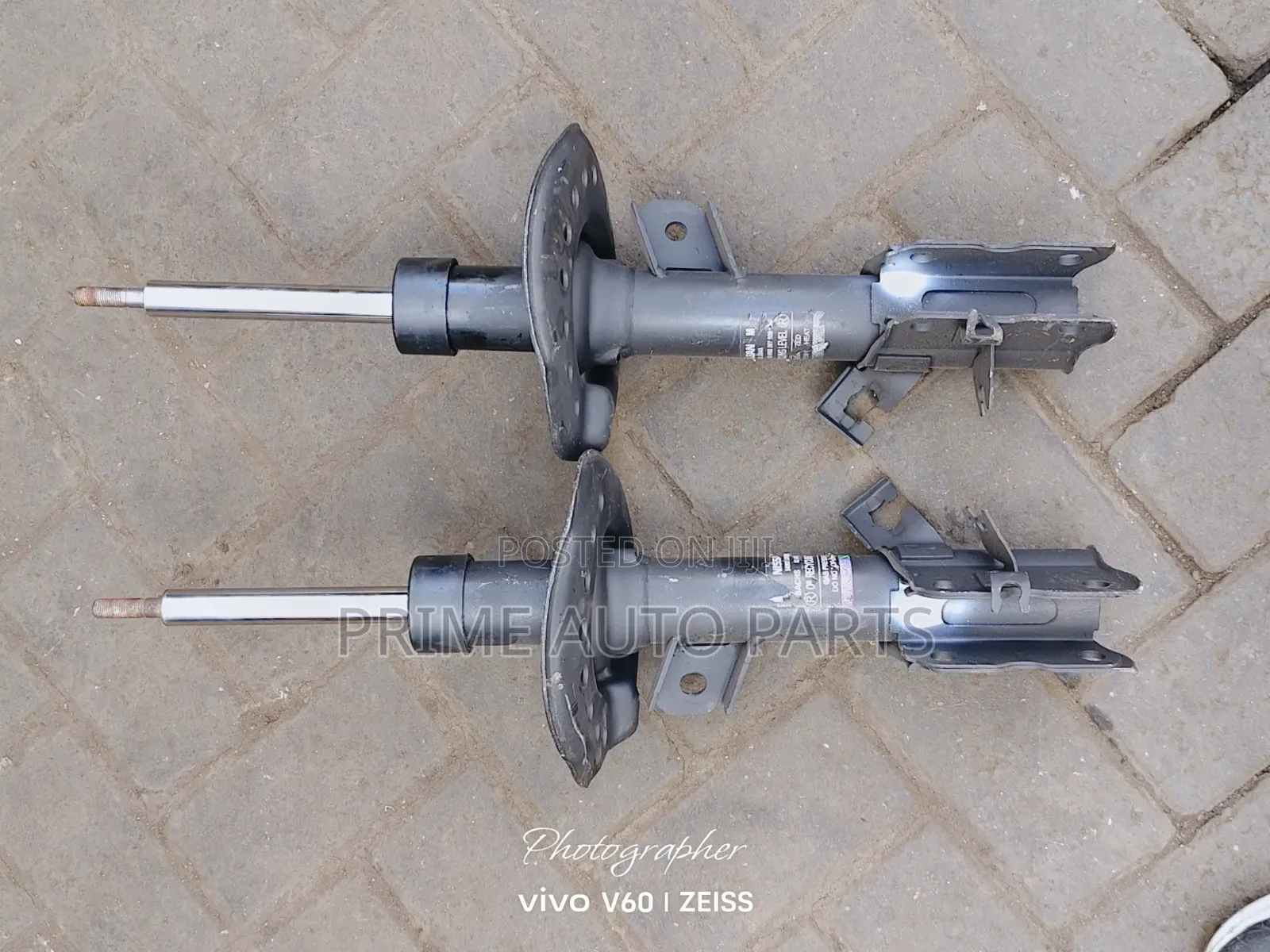 Nissan Dualis Front Shock Absorbers