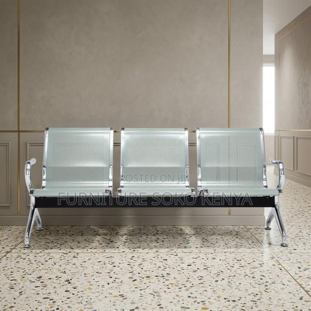 Office Bench; Stainless Three Link Reception Bench - thumbnail 3