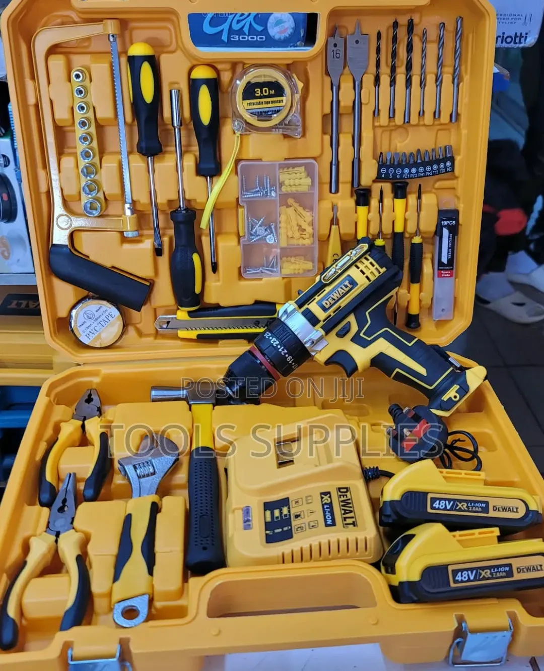 Dewalt Cordless Drill Set
