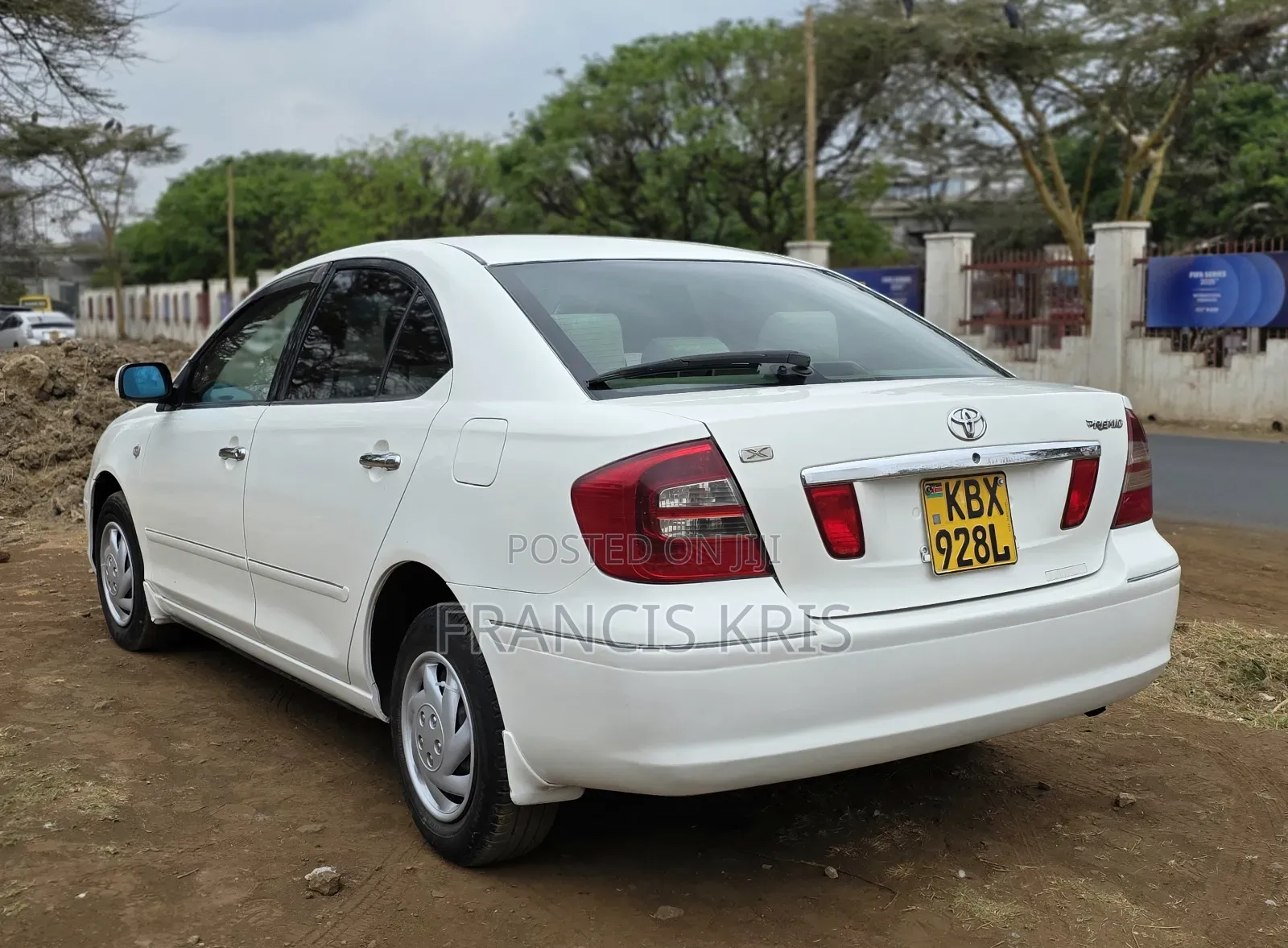 Toyota Premio 2006 Off white