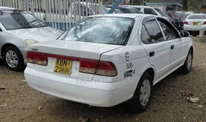 Nissan FB15 2004 Off white