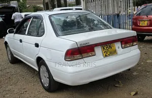 Nissan FB15 2004 Off white