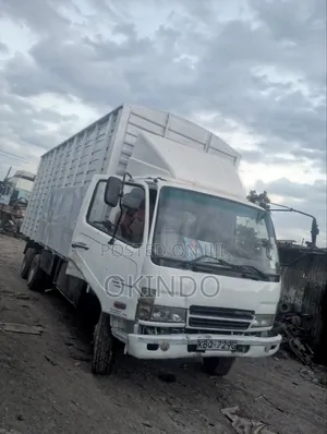 Mitsubishi Fuso Truck 2008 White