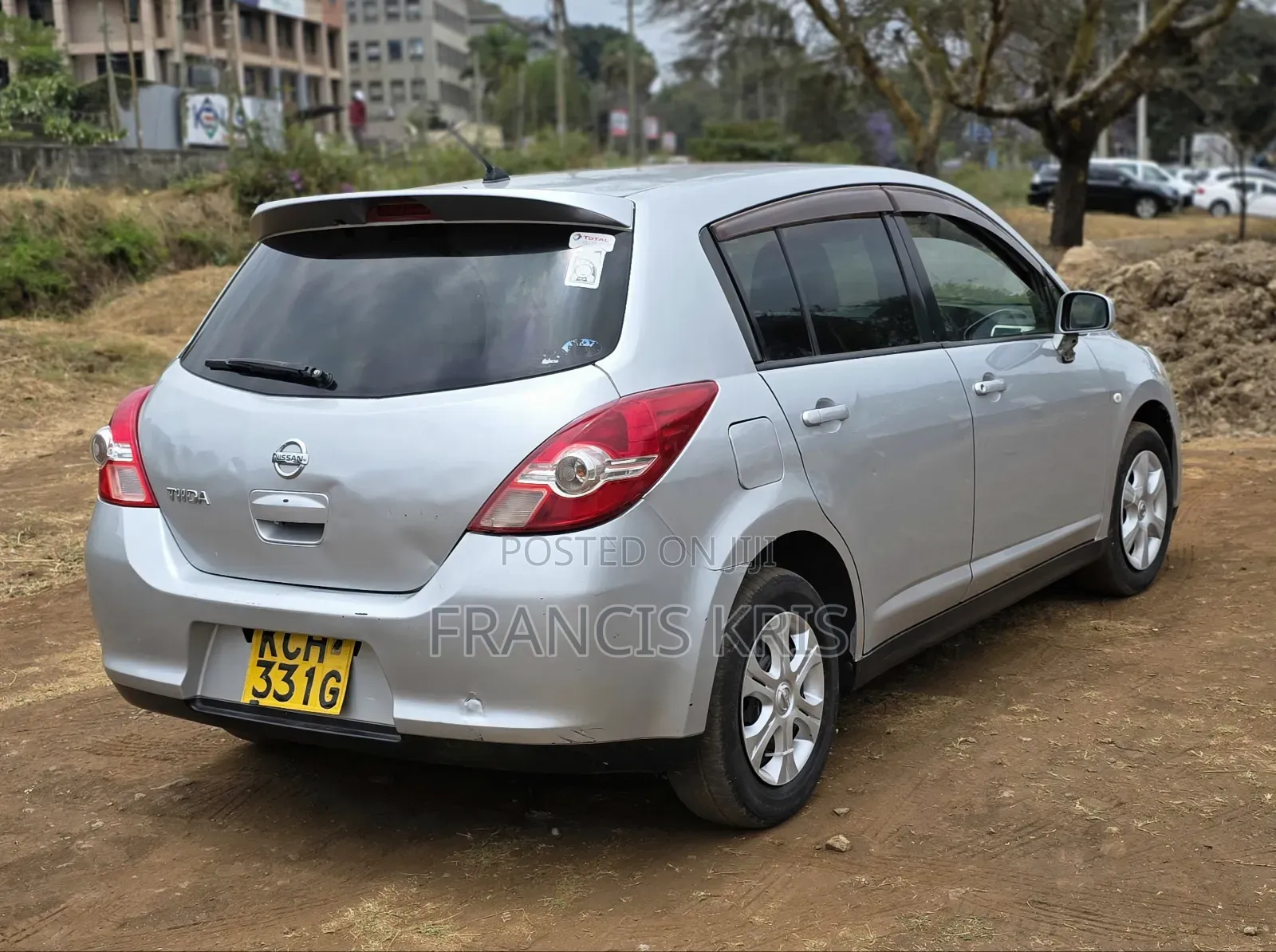 Nissan Tiida 2009