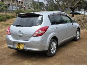 Nissan Tiida 2009