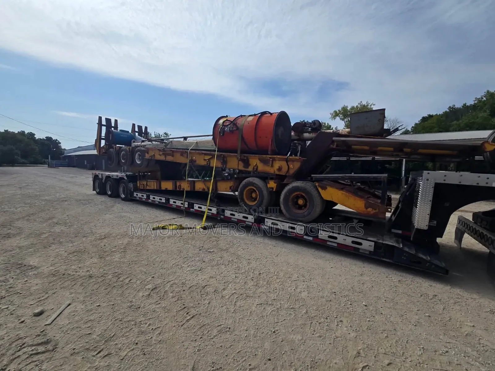 Low Loader Available for Heavy Transportation