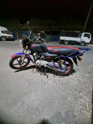 Bajaj Boxer 100 2020 Black