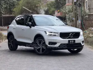 Volvo XC40 T5 Petrol AWD 2019 White