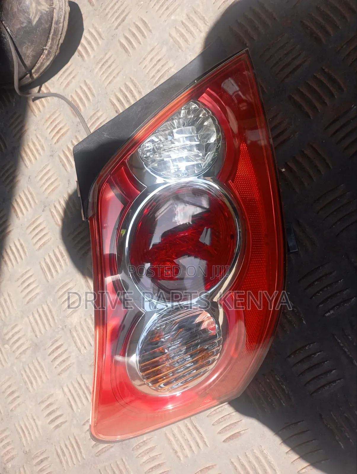 Mark X 2006 Taillight