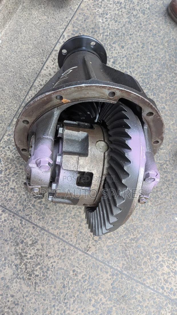 Rear Complete Diff LC 79 - thumbnail 2