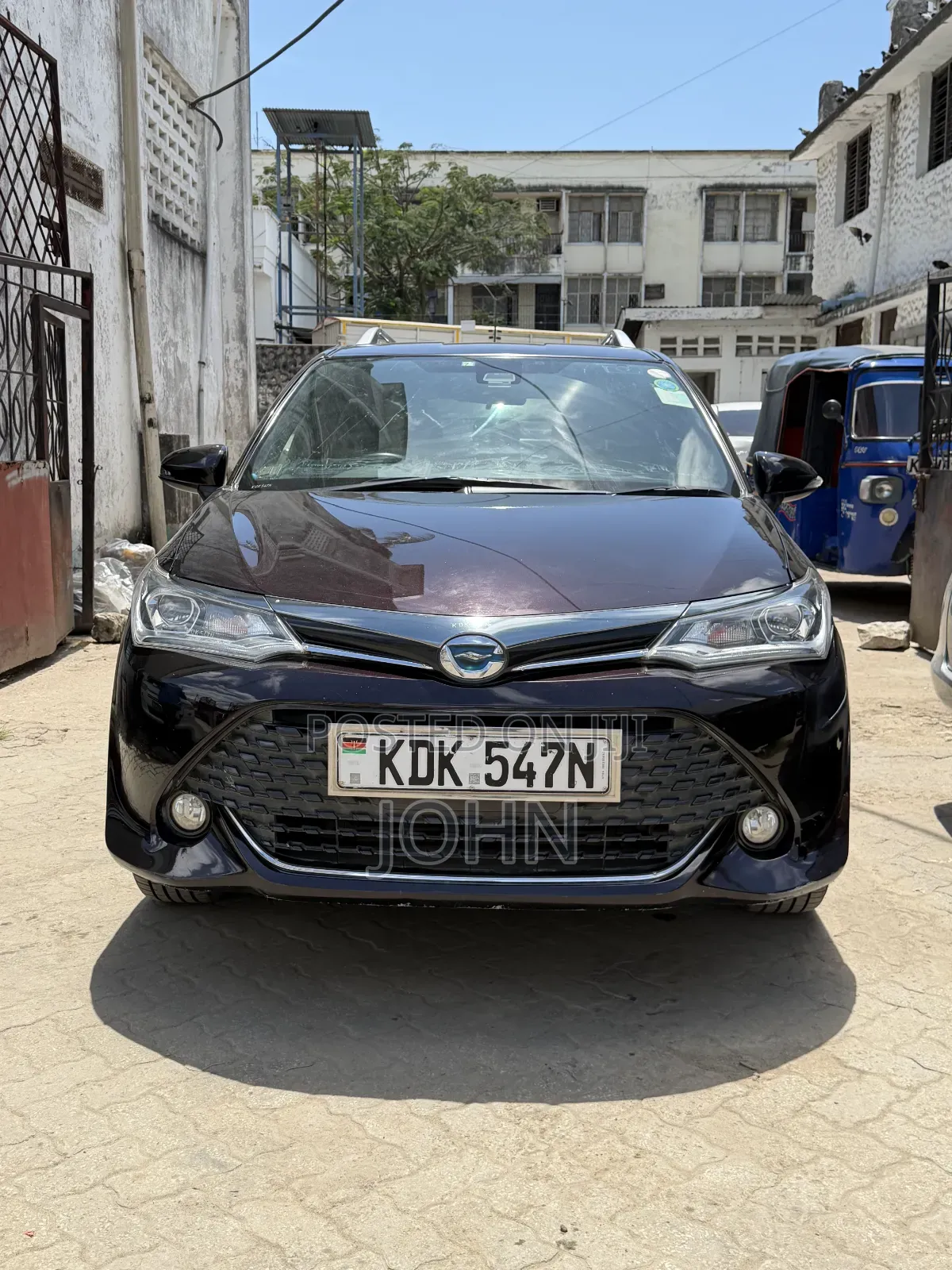 Toyota Corolla Fielder 2015 Maroon
