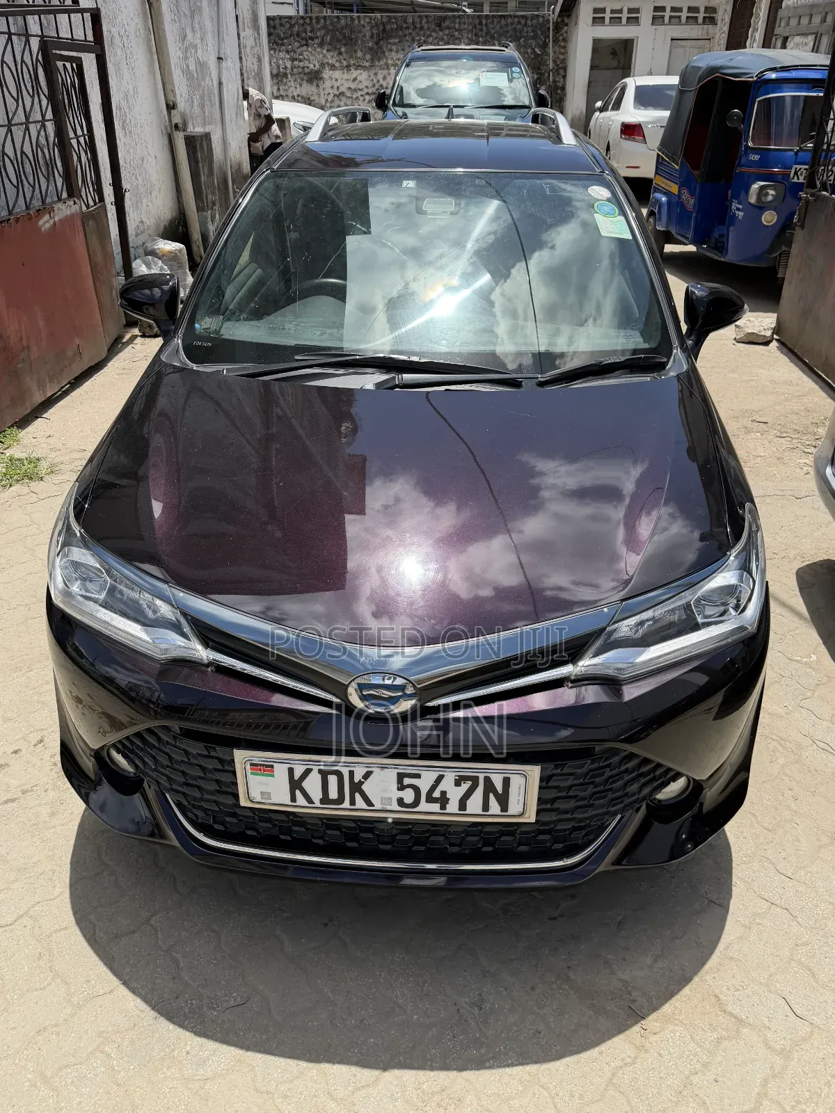 Toyota Corolla Fielder 2015 Maroon