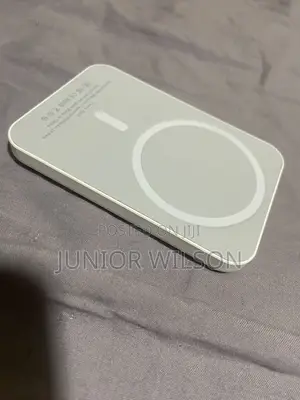 Magnetic Charging Powerbank