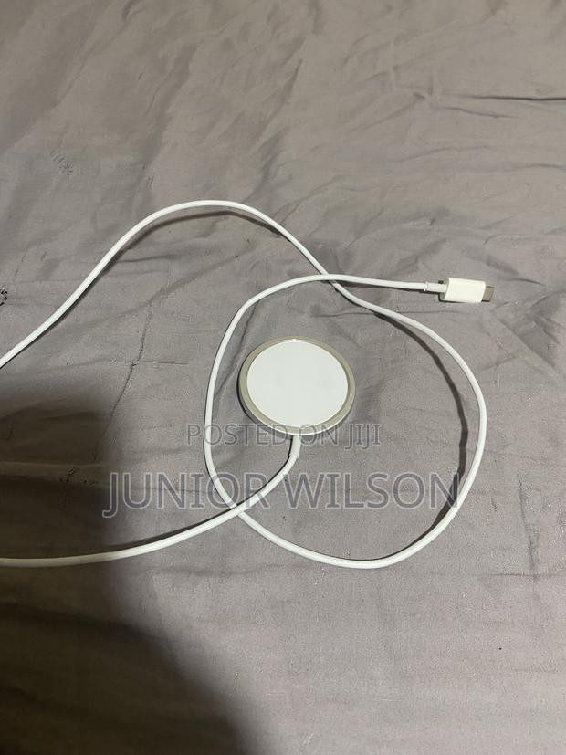 Magnetic Charger - thumbnail 2