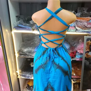 Backless Deras