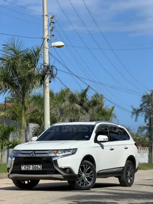 Mitsubishi Outlander SE AWC 2019 White