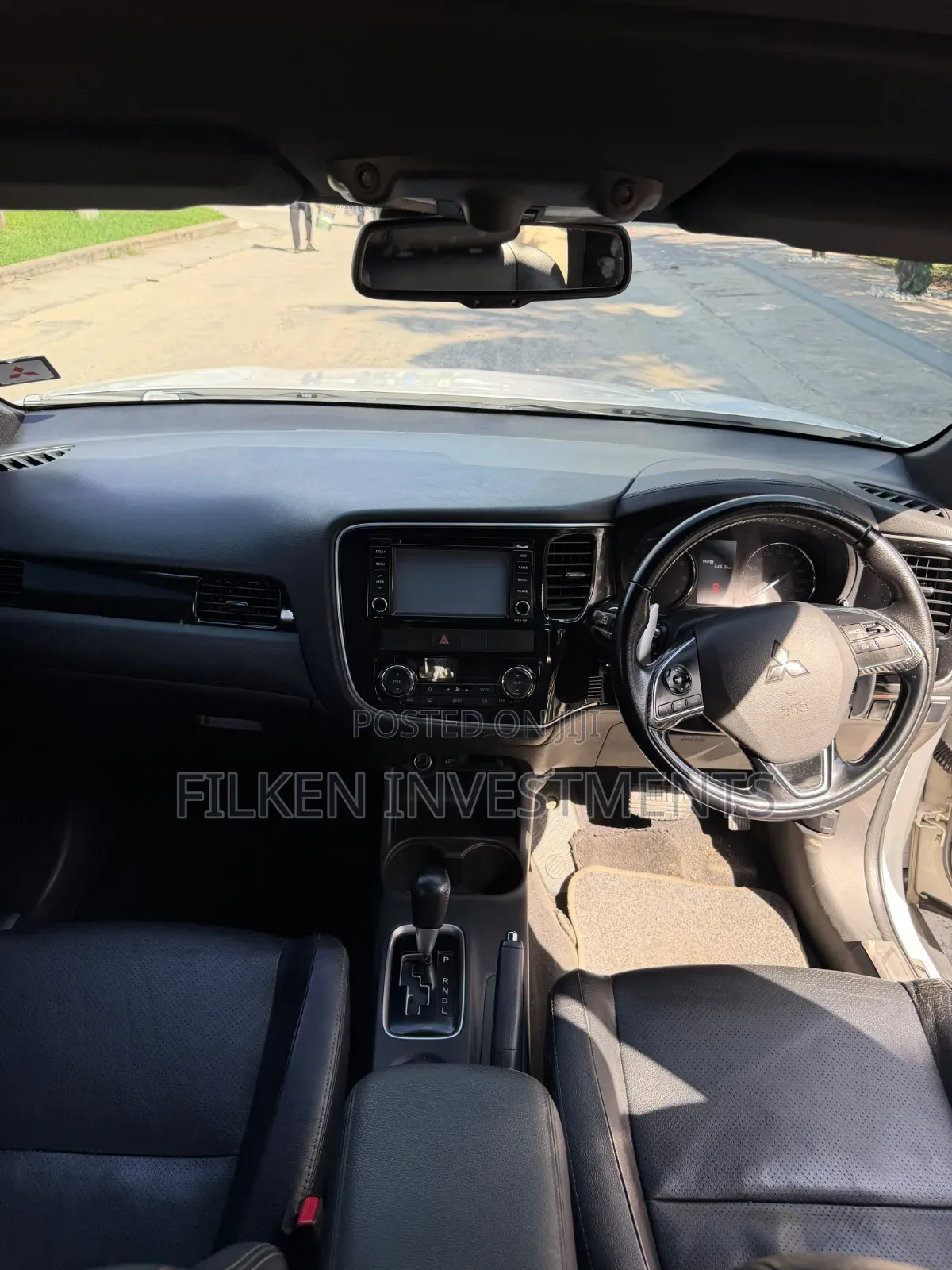 Mitsubishi Outlander SE AWC 2019 White