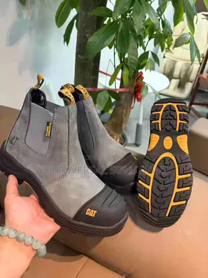 CAT Boot "SAFETY" Size 39 to 45