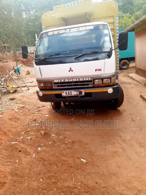 Mitsubishi FH 2001 White