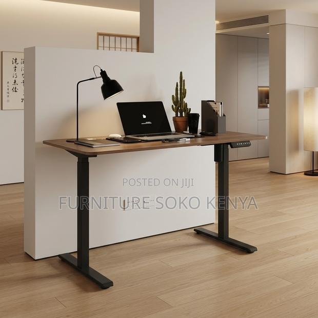 Office Desk; 1400mm Adjustable Standing Computer Desk - thumbnail 2