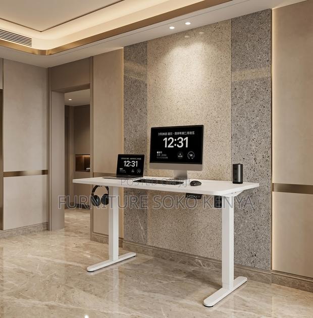 Office Desk; 1400mm Adjustable Standing Computer Desk - thumbnail 4