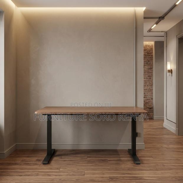 Office Desk; 1400mm Adjustable Standing Computer Desk - thumbnail 6