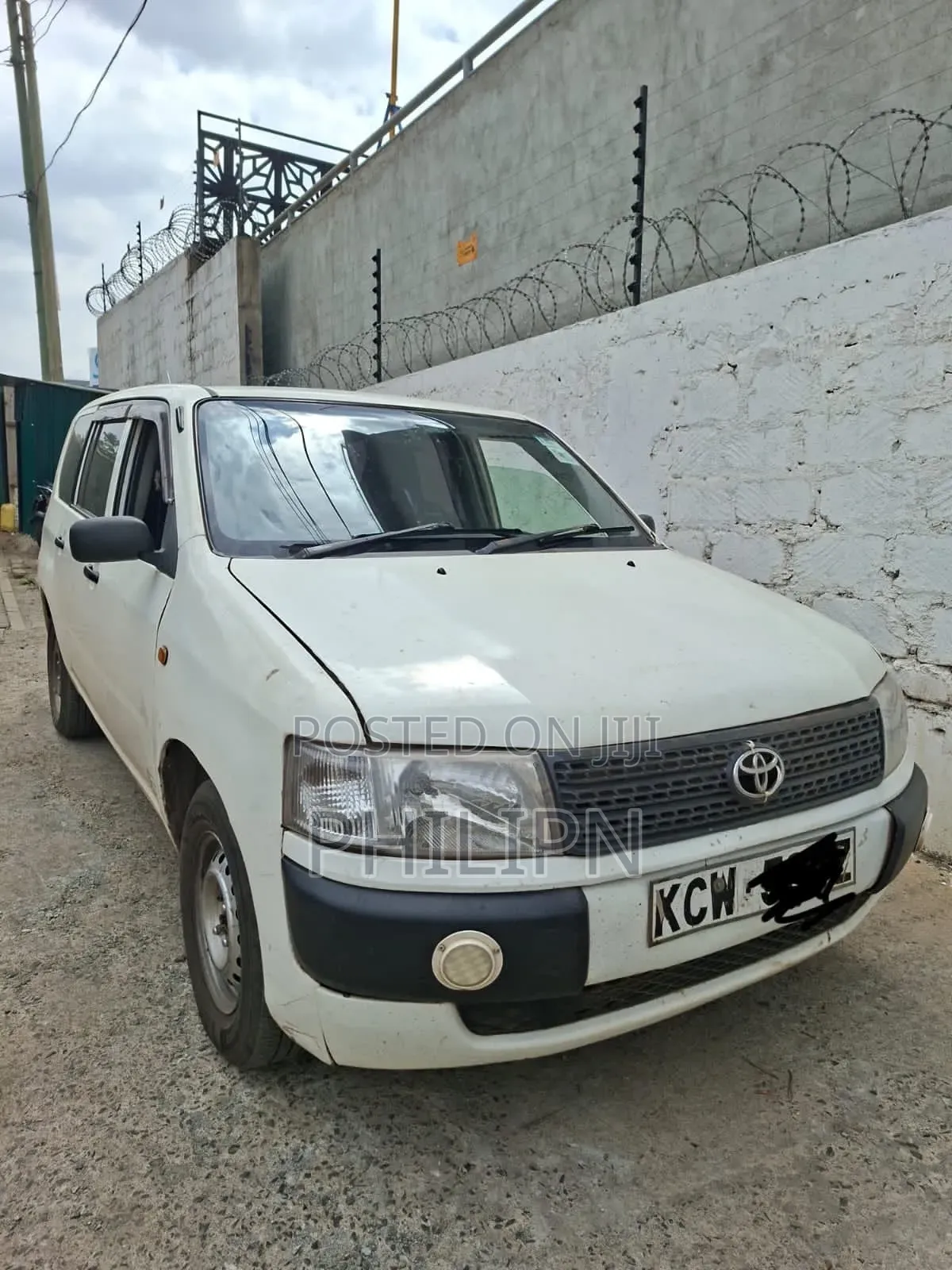 Toyota Probox 2013 White