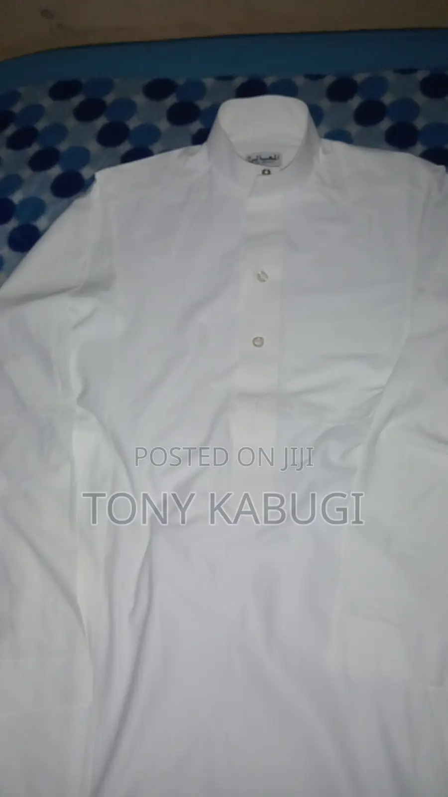 White Kanzu