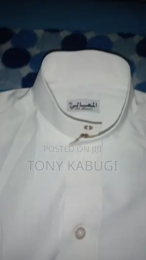 White Kanzu