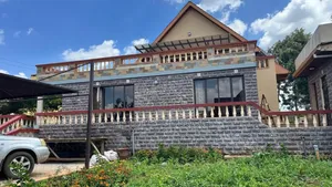 4bdrm House in Kerarapon for sale