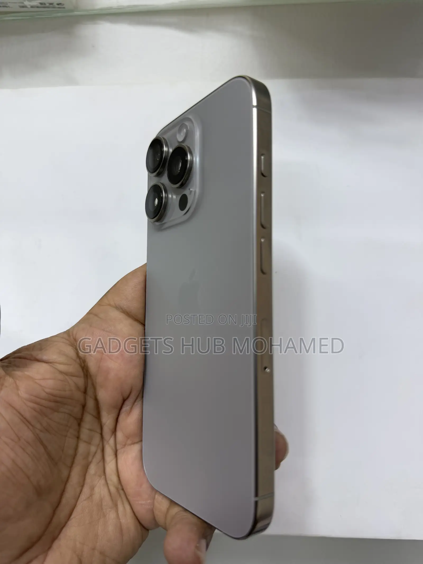 Apple iPhone 16 Pro 256 GB Gray