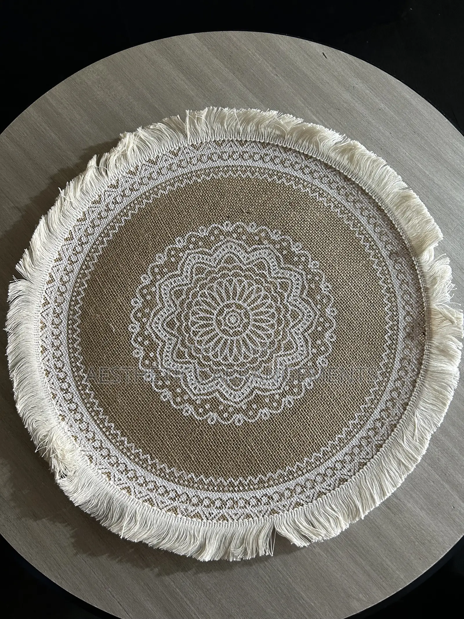 Round Brown Table Mat With White Edge