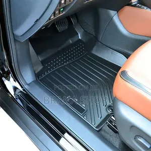 Nissan AD Van Floor Mats – Durable Commercial Car Liners