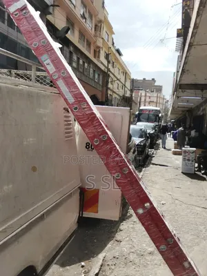 9.6M Fiberglass Extension Ladder 2x16 | Kenya