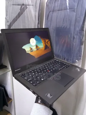 Laptop Lenovo ThinkPad X240 4GB Intel Core i5 HDD 500GB