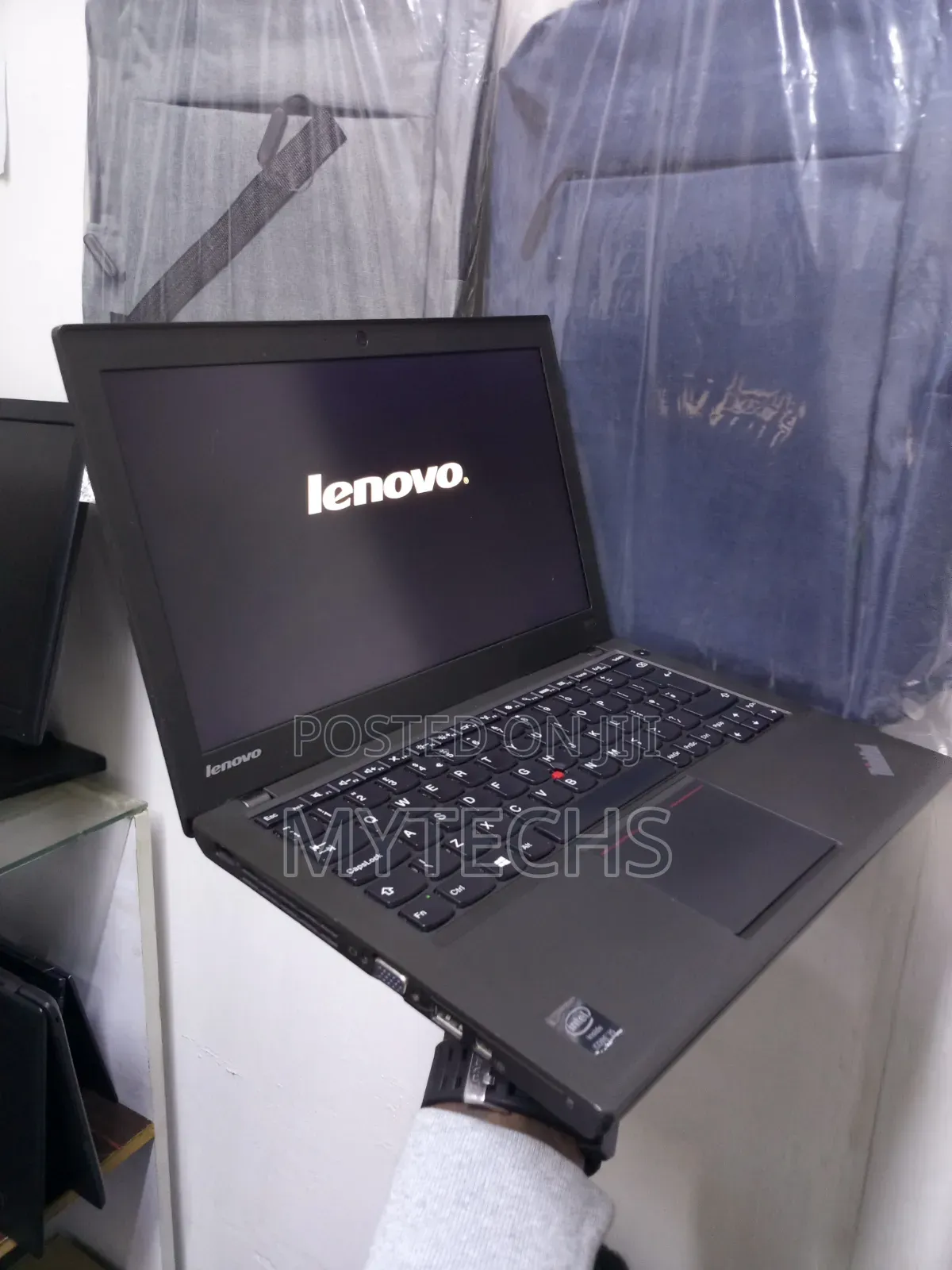Laptop Lenovo ThinkPad X240 4GB Intel Core i5 HDD 500GB