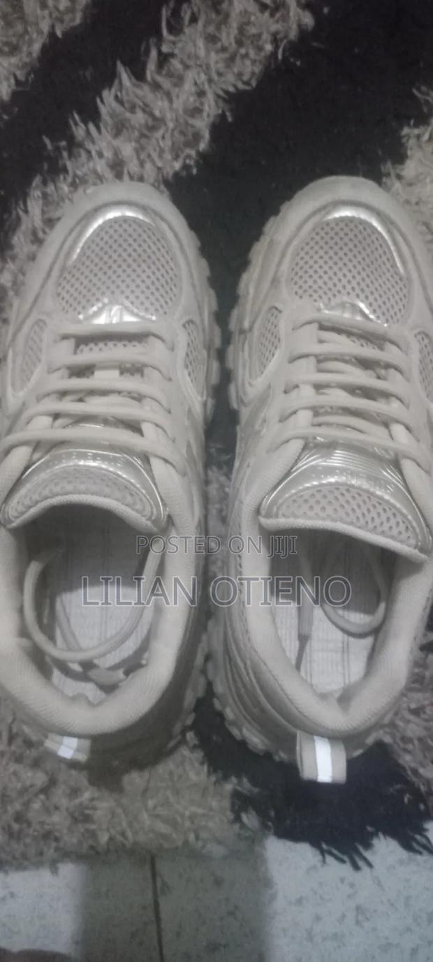 New Balance - main view