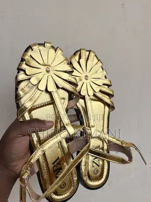 Sandals With Flowers