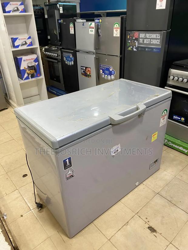 Mika 251 Litres Chest Freezer - thumbnail 2