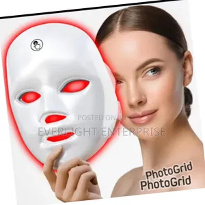 *Rechargeable Wireless Face Beauty Mask