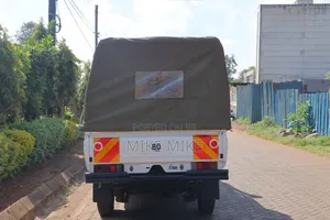 Toyota Land Cruiser 2019 White