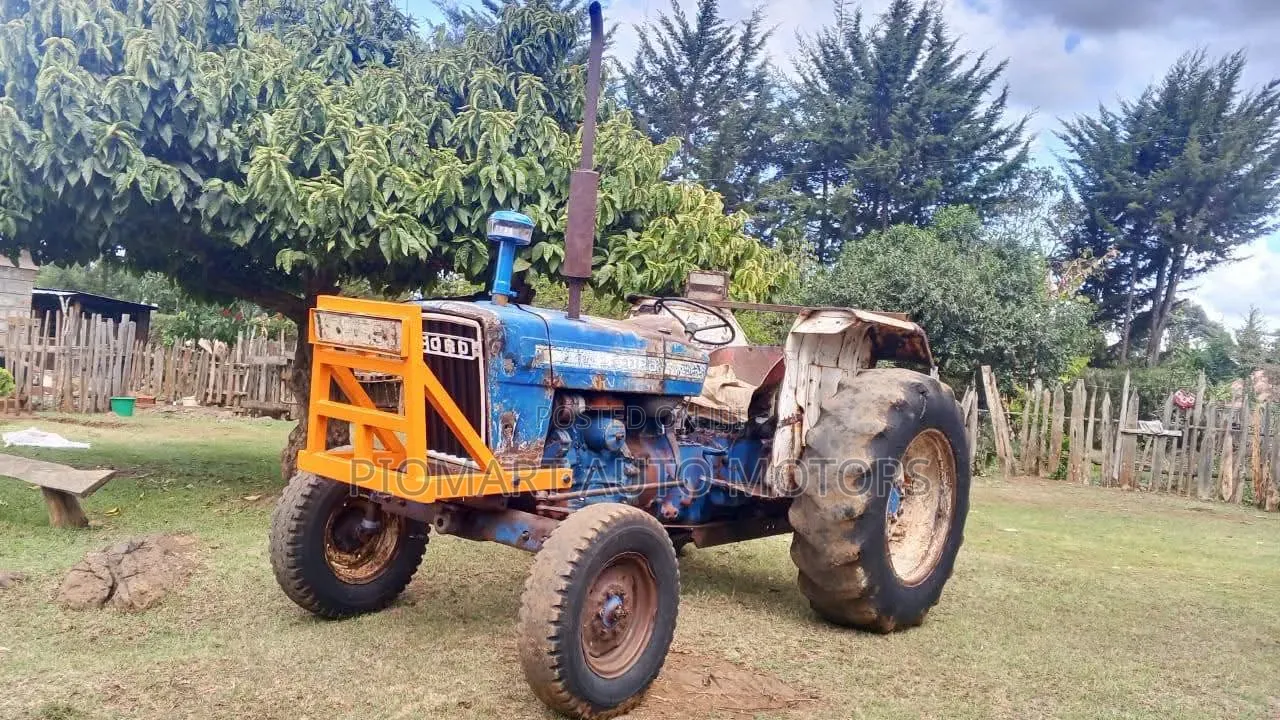 Tractor Ford 4600 KSB Blue