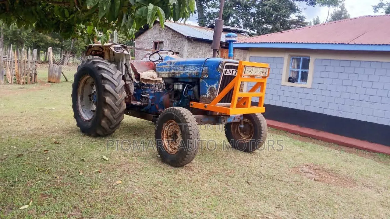 Tractor Ford 4600 KSB Blue