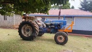 Tractor Ford 4600 KSB Blue