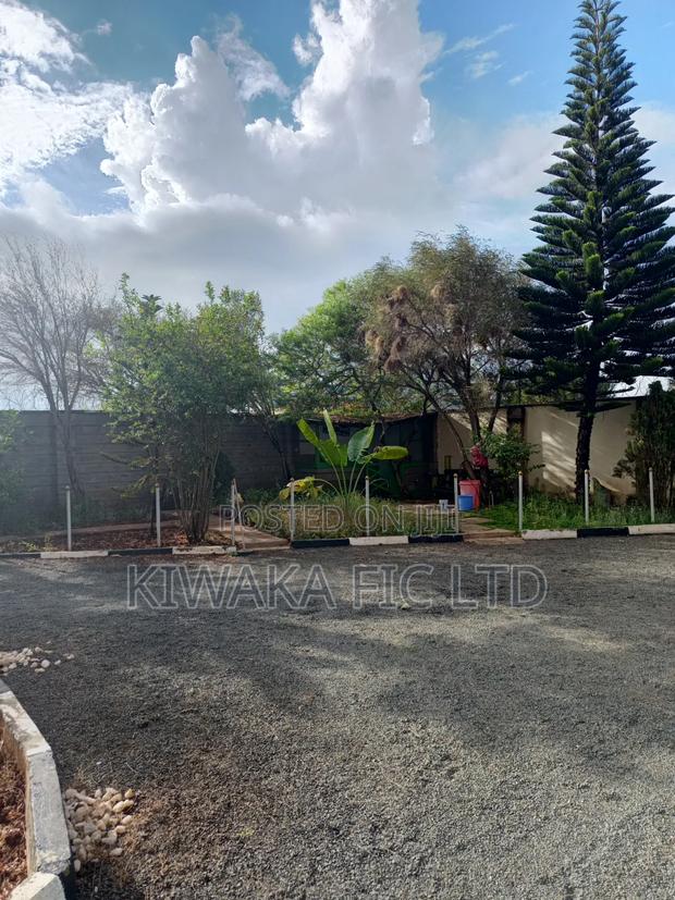 5bdrm House in Corner, Kamakis for rent - thumbnail 4