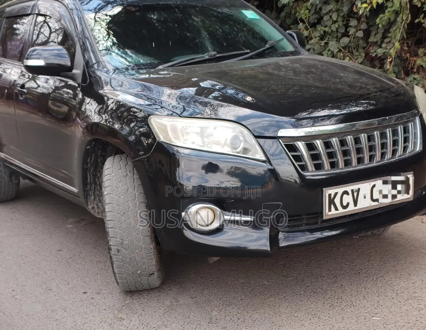 Toyota Vanguard 2012 Black